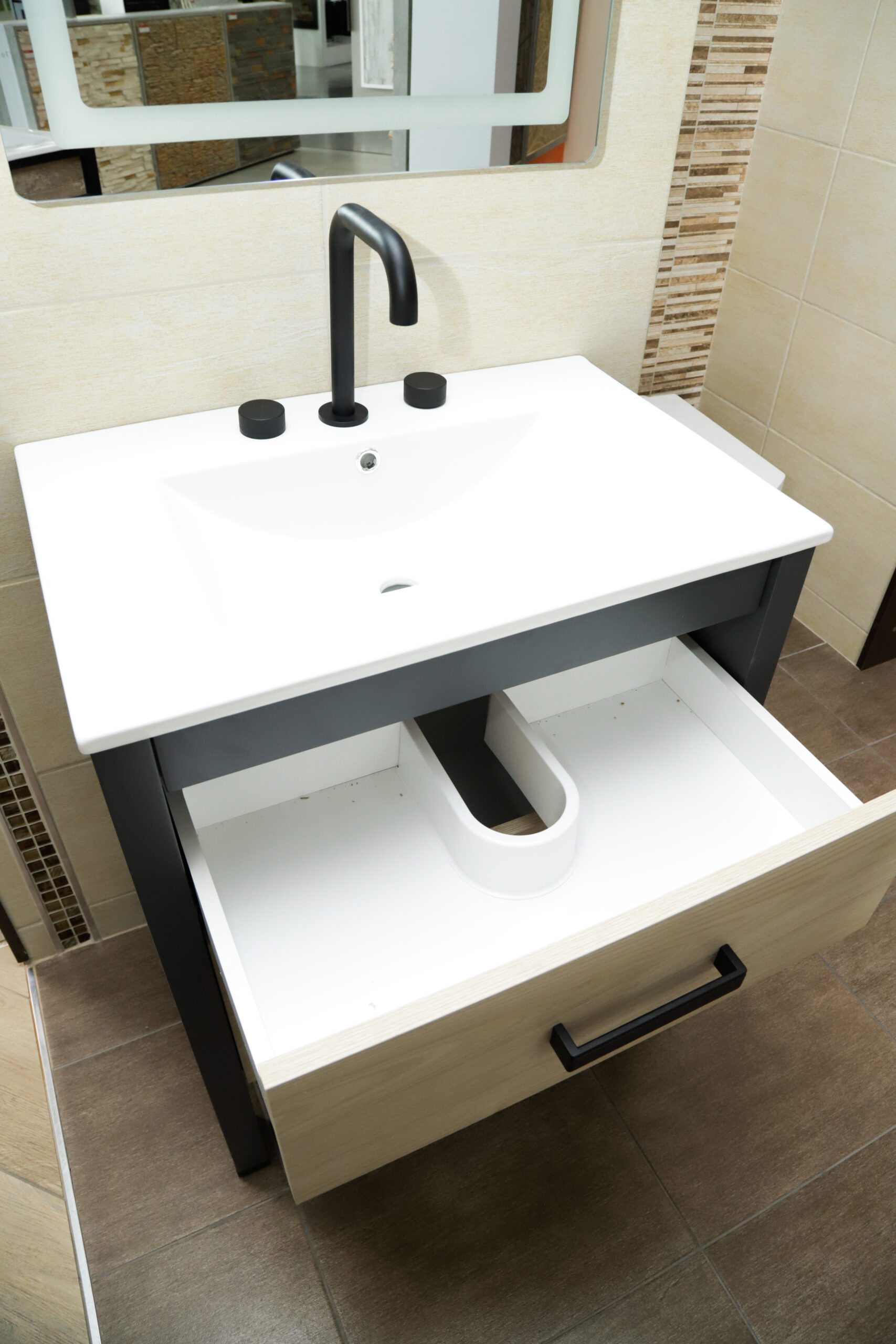 Vanitory De Pie Campi Black Mesada 3 Agujeros 70 Cm